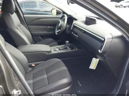 
										Mazda CX-50 full									