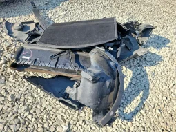 
										Tesla MODEL Y full									
