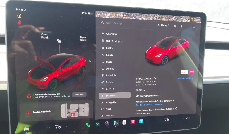 
								Tesla Model Y full									