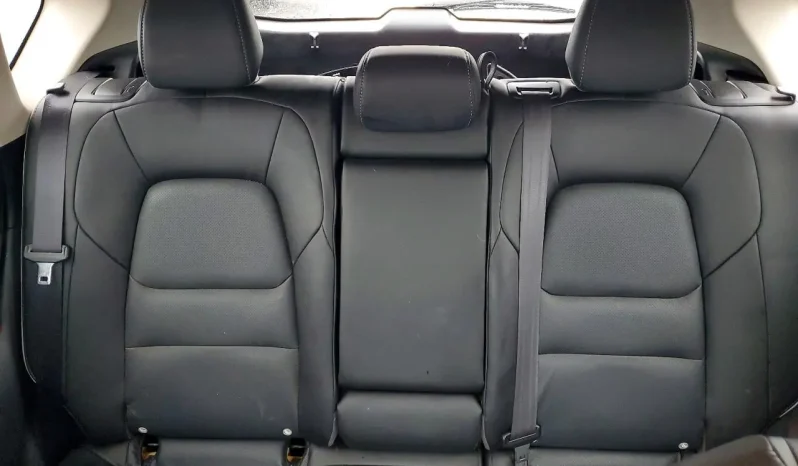 
								Mazda CX-5 full									