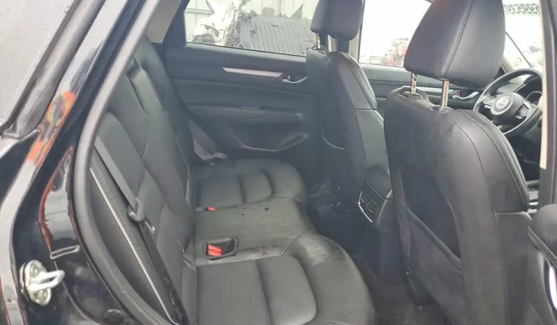 
								Mazda CX-5 full									