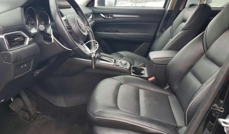 
								Mazda CX-5 full									