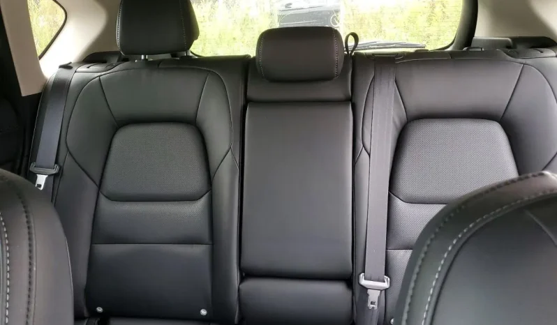 
								Mazda CX-5 full									