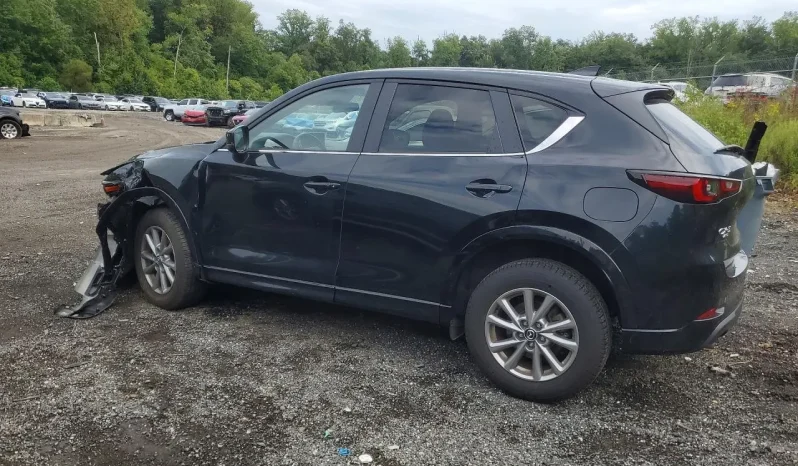 
								Mazda CX-5 full									
