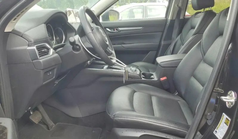 
								Mazda CX-5 full									