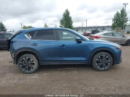 
										Mazda CX-5 full									