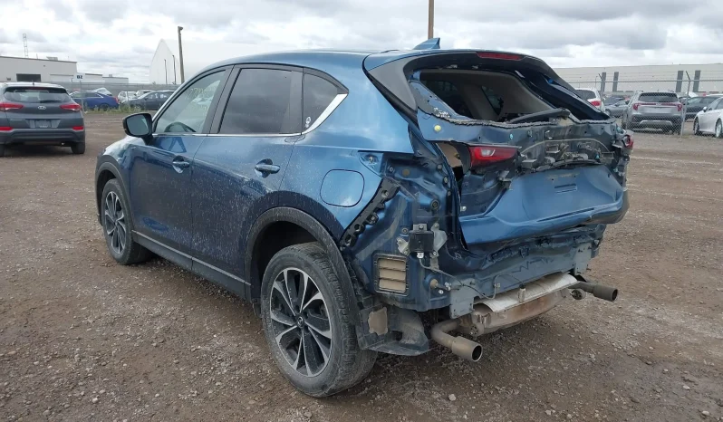 
								Mazda CX-5 full									