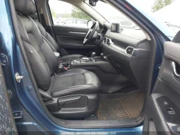
										Mazda CX-5 full									