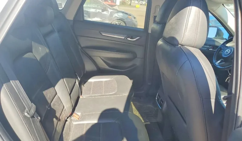 
								Mazda CX-5 full									