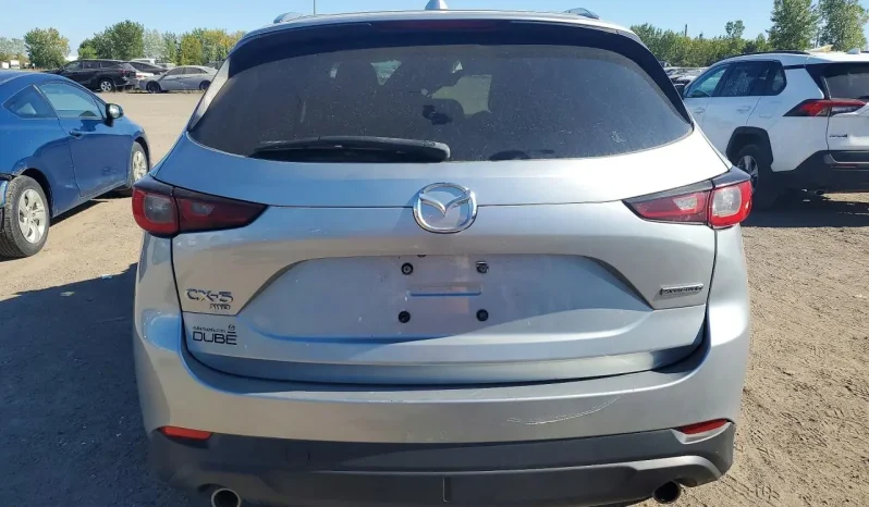 
								Mazda CX-5 full									