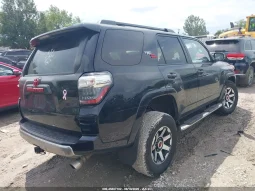 
										Toyota 4runner full									