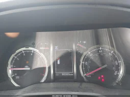 
										Toyota 4runner full									