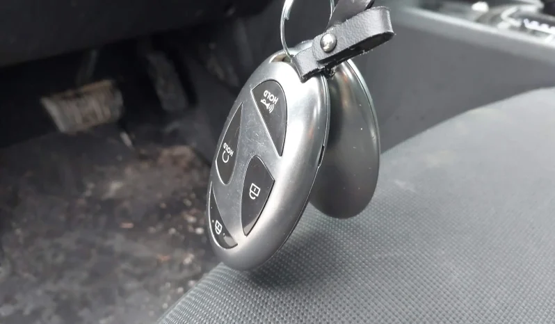 
								Hyundai Kona full									
