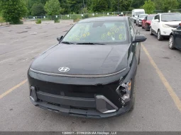 
										Hyundai Kona full									