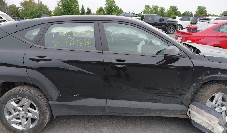 
								Hyundai Kona full									