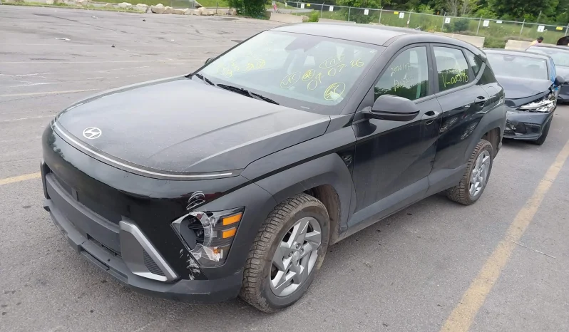 
								Hyundai Kona full									