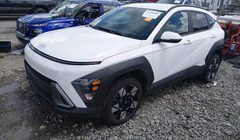 
								Hyundai Kona full									