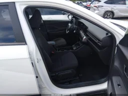 
										Hyundai Kona full									