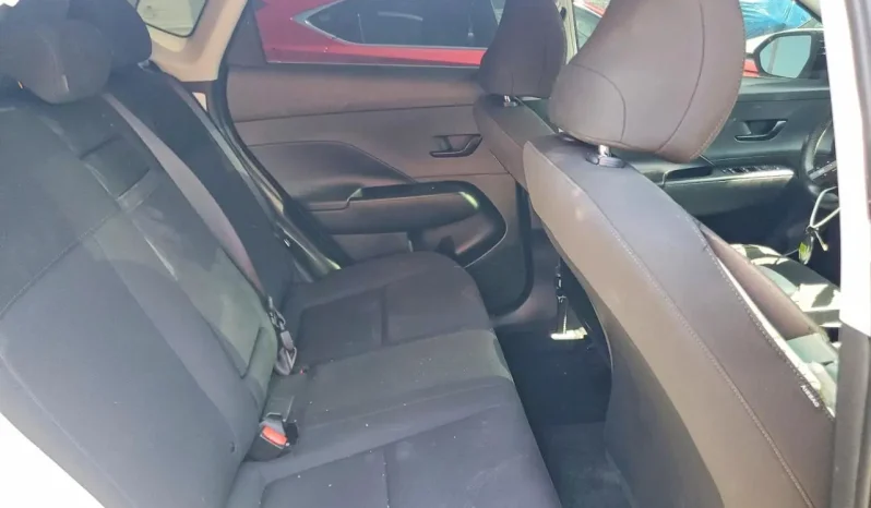 
								Hyundai Kona full									
