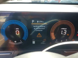 
										Hyundai Kona full									