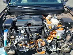 
										Hyundai Tucson Hybrid full									