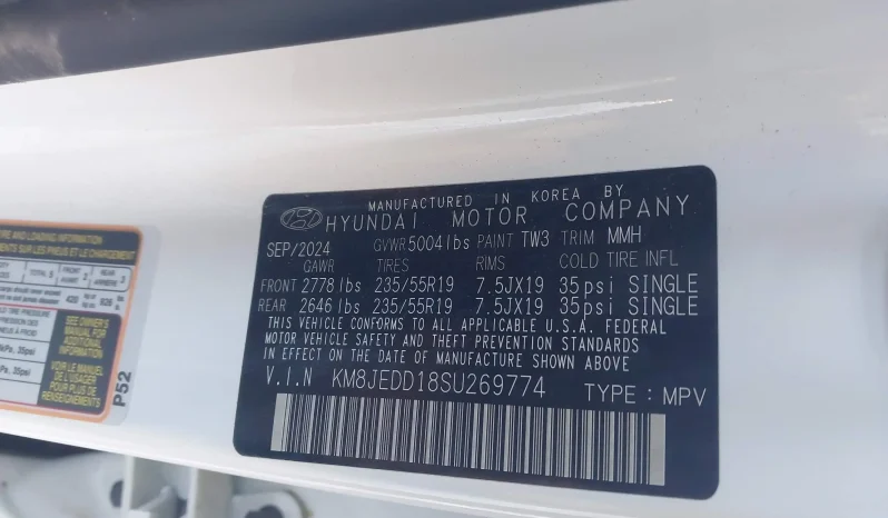 
								Hyundai Tucson full									
