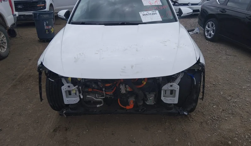 
								Hyundai Tucson full									