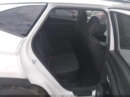 
										Hyundai Tucson full									