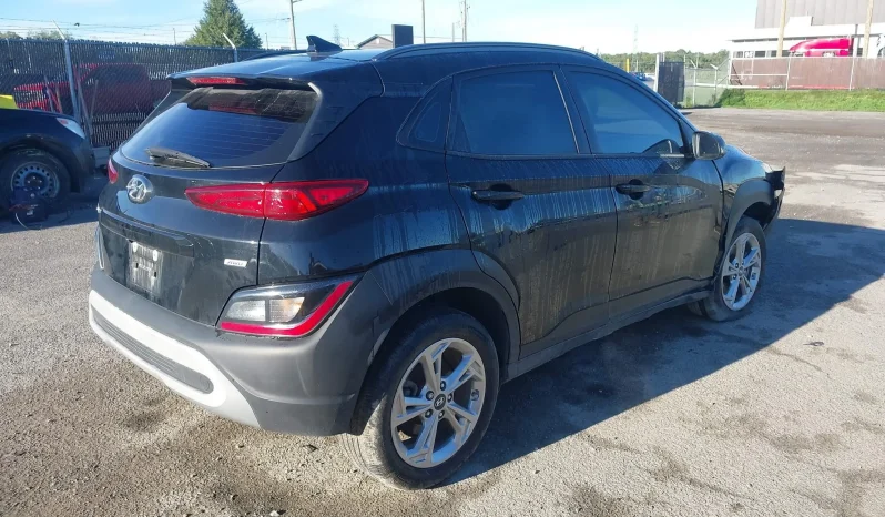
								Hyundai Kona full									