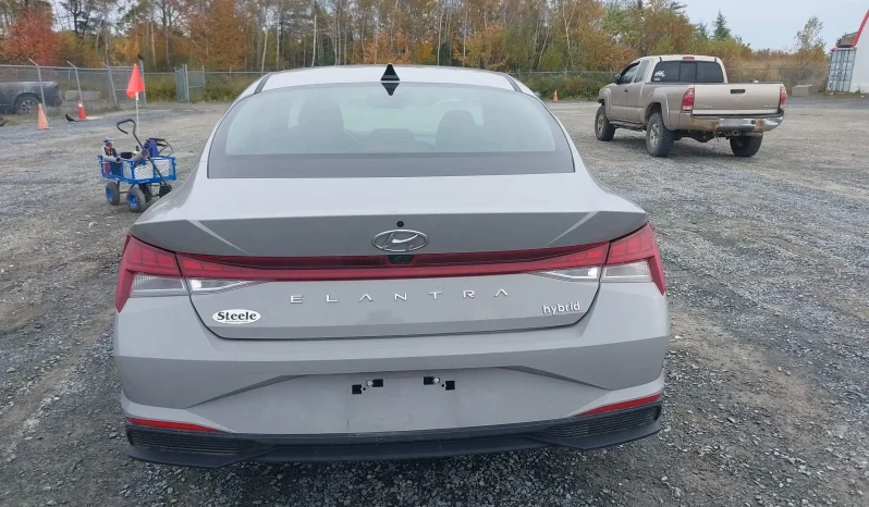 
								Hyundai Elantra full									