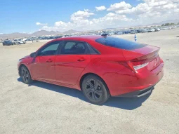 
										Hyundai Elantra full									