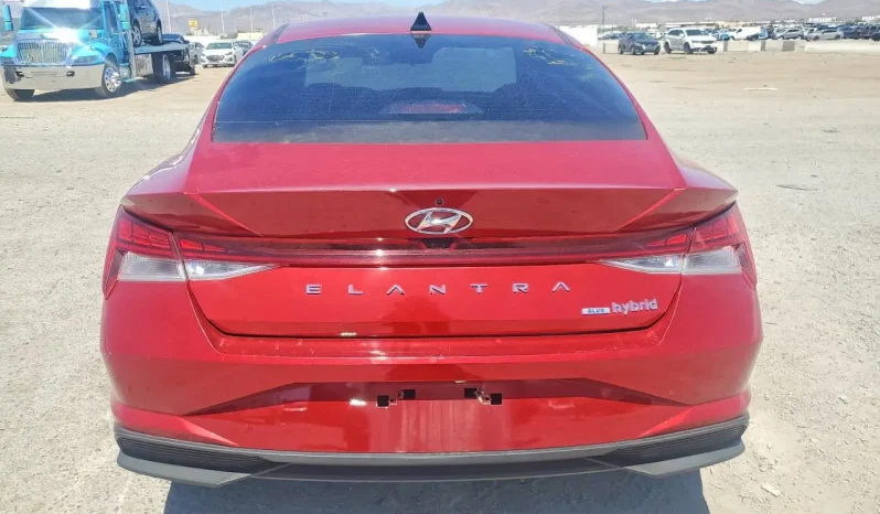 
								Hyundai Elantra full									