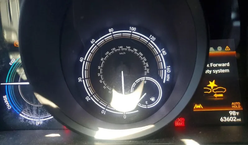 
								Hyundai Elantra full									