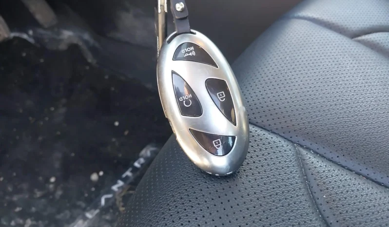 
								Hyundai Elantra full									