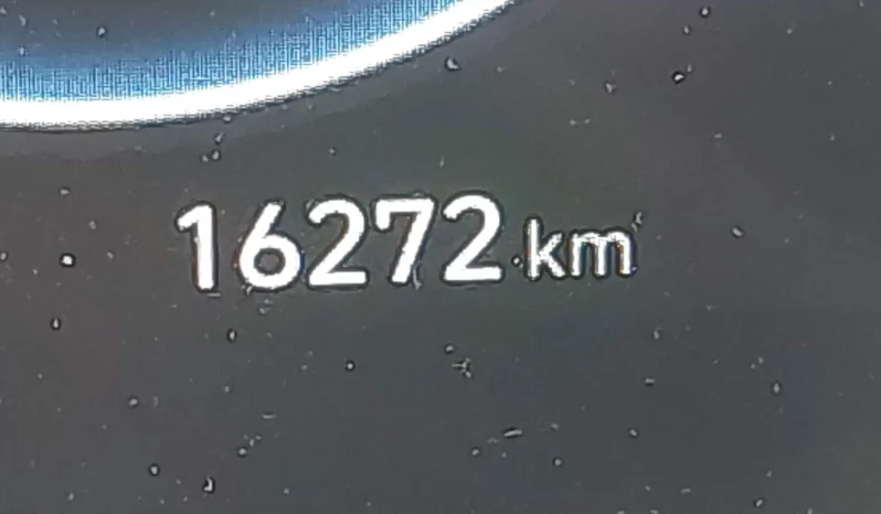 
								Hyundai Elantra full									