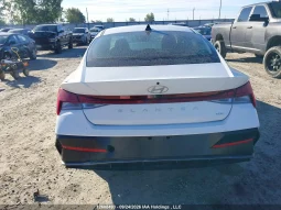
										Hyundai Elantra full									