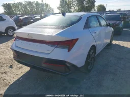 
										Hyundai Elantra full									