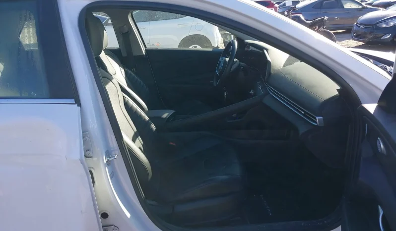 
								Hyundai Elantra full									