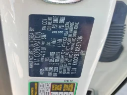 
										KIA Niro full									
