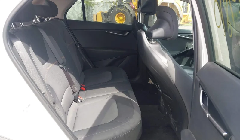 
								Kia Niro full									