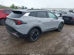 
										KIA Sportage Hybrid full									