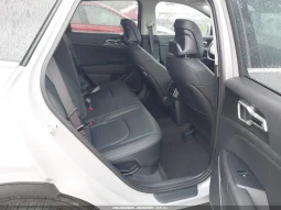 
										KIA Sportage Hybrid full									