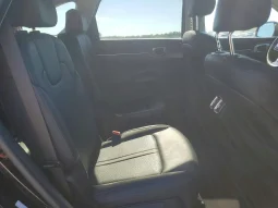 
										KIA Sorento full									