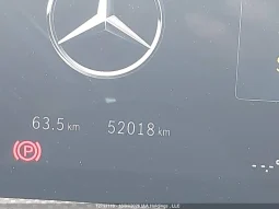 
										Mercedes-Benz CLA-Class full									