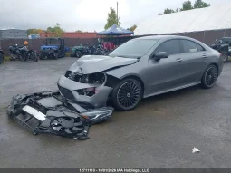 
										Mercedes-Benz CLA-Class full									