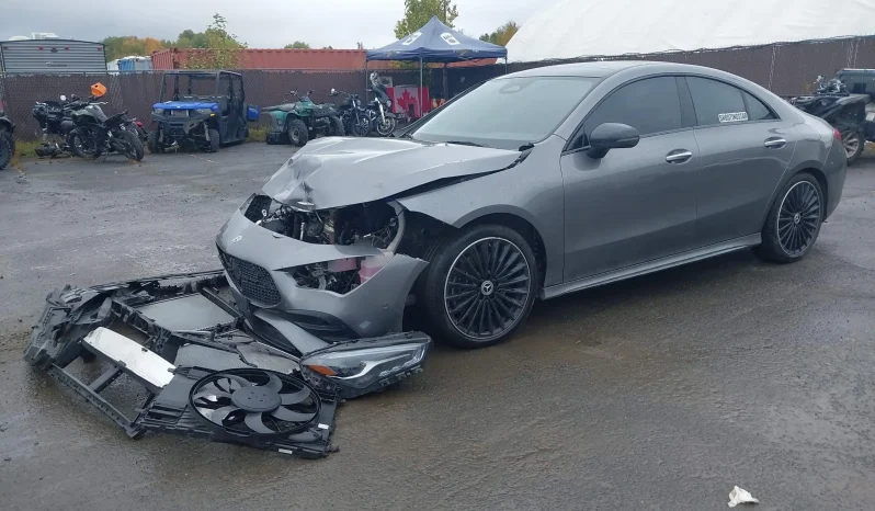 
								Mercedes-Benz CLA-Class full									