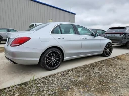 
										Mercedes-Benz C-Class full									