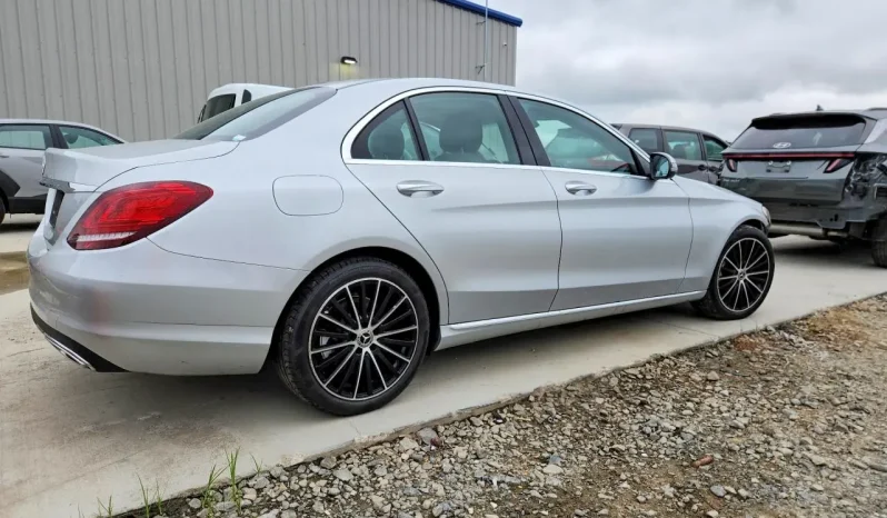 
								Mercedes-Benz C-Class full									