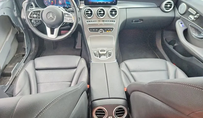 
								Mercedes-Benz C-Class full									