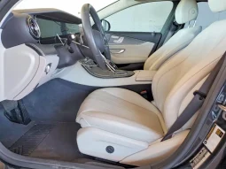
										Mercedes-Benz E-Class full									